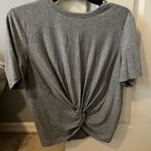 Lululemon tee